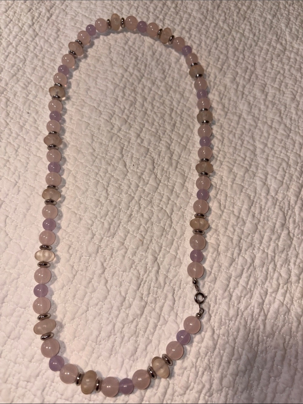 Natural Rose Quartz Crystal necklace. In EUC.